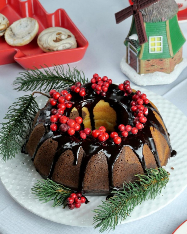 Шоколадно-ванільний кекс. Фото: instagram.com/elena_ermolenko_.