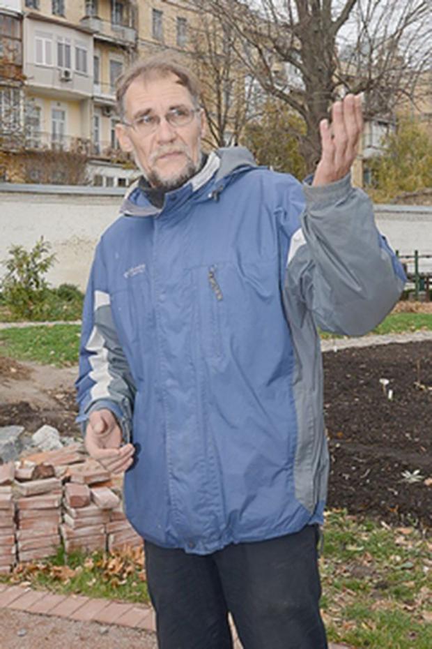 Тимур Бобровський: «На зиму рештки апсиди ми законсервували. Наступного року плануємо продовжити розкопки»