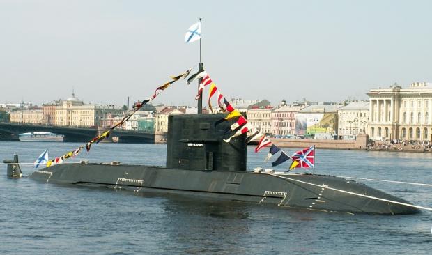 ПЧ "Санкт-Петербург"-головний корабель проекту 677 ("Лада")