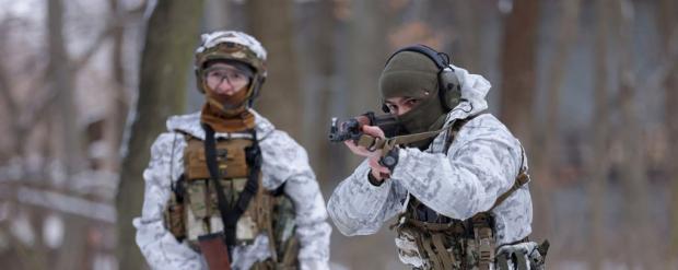 Члени територіальної оборони Києва на добровільних навчаннях, 22 січня 2022 року. Фото: Getty Images