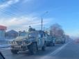 Окупанти кинули колону російської техніки, що прорвалася до Харкова, і ховаються в місті, намагаючись уникнути винищення тероборонцями