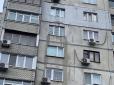 Снаряд залетів у вікно кухні: У Харкові під час обстрілу житлового сектора загинула жінка (фото)