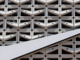 Можуть переходити на валянки: Nike закриває магазини у Росії