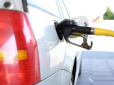 Ціни на АЗС обваляться: Українцям назвали нову вартість бензину і дизеля