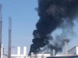 Не там покурили? У Ростовській області на території нафтопереробного заводу стався вибух (відео)