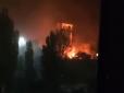 У окупантів попереду спекотна ніч: У різних районах Мелітополя пролунали вибухи