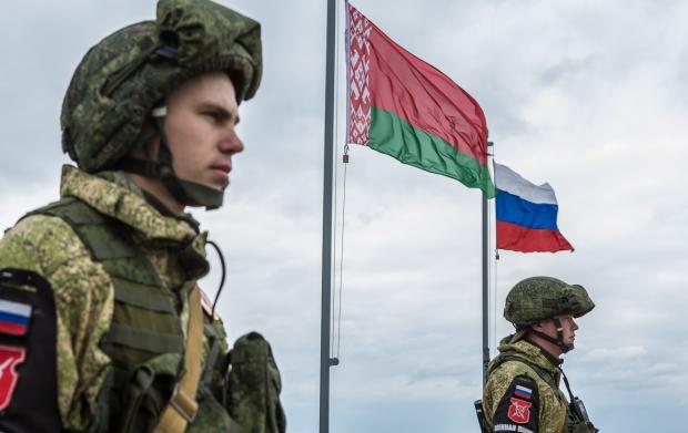 Загроза вторгнення Росії з Білорусі на сьогодні низька