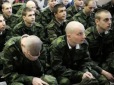 Окупанти, які вчиняли звірства на Харківщині, влаштували своїм товаришам по службі 