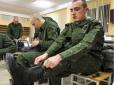 Удосконалення обличчя армії Путіна: Психічно хворих убивць забирають у чмобіки навіть із залу суду