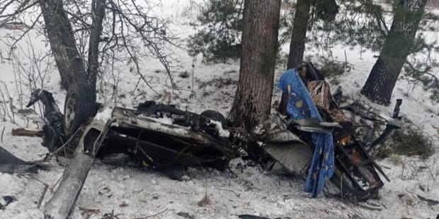 Внаслідок підриву авто загинула подружня пара (Фото:Поліція Житомирської області)