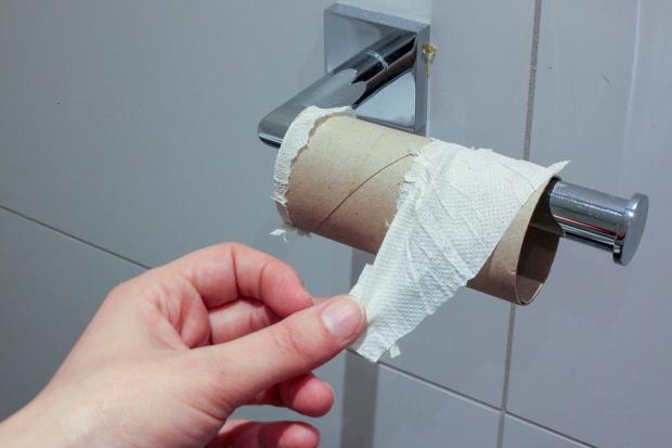 Українців попередили про значне подорожчання туалетного паперу 