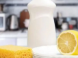 Навіщо класти лимон у губку для миття посуду - хитрість, яка полегшить вам прибирання