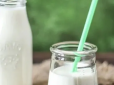 Дідівський метод надовго зберегти молоко свіжим: ТОП-4 добавки, які не дадуть йому скиснути