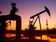 Світові ціни на нафту обвалилися до мінімуму з кінця 2021 року