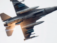Яким би був повітряний двобій F-16 і Су-35 у небі над Україною: Топ-пілот США пояснив тактику РФ 