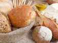 Українців попередили про подорожчання найдоступнішого продукту: Як можуть зрости ціни на хліб