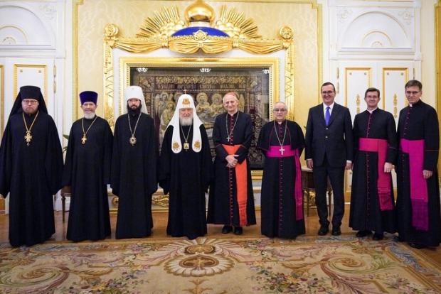  Кардинал Дзуппі зустрівся з патріархом Кирилом