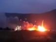 Потужні вибухи на полігоні в Криму: В українській розвідці спростували 