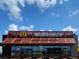 В Україні відкрився перший McDonald's на трасі - він конкуруватиме з мережами АЗС