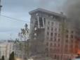 Удар окупантів по Дніпру: Міністр МВС повідомив про перших постраждалих (відео)