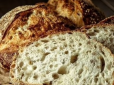 Секрет хрусткої скоринки та аромату: Учені розповіли, що робить домашній хліб таким смачним