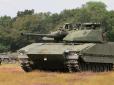 Сучасні, потужні, надійні, комфортні: Україна вироблятиме шведські бронемашини CV-90
