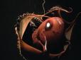Як виглядає моторошний кальмар-вампір, що світиться та мешкає на великих глибинах океану (відео)