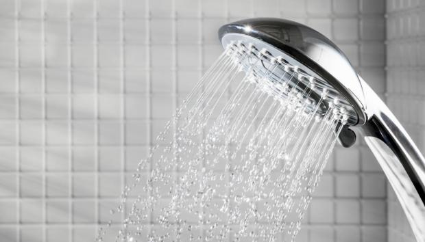 Дерматолог розповіла, як часто потрібно приймати душ / фото ua.depositphotos.com