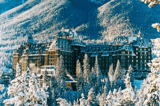готель Banff Springs у Канаді, ліс, гори