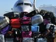 Перевізник досі не надав їм жодних пояснень: Сотні росіян залишились у аеропорту без своїх валіз