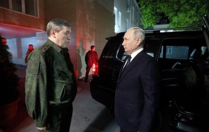 Путін відвідав штаб Збройних сил РФ у Ростові