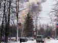 У будинках навколо вибило шибки: На одному з найбільших військових заводів Росії прогримів вибух (фото)