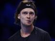 Російський тенісист послав вболівальника у відповідь на підтримку (відео)