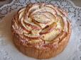 Яблучний пиріг зі смаком дитинства - простий рецепт до чаю за 60 хвилин