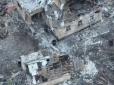 Ефектне видовище: Українські військові знищили укриття з окупантами на околиці Мар'їнки (відео)