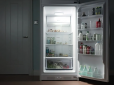 Зберігаєте молоко на дверцятах холодильника? Ось чому варто переглянути звичку
