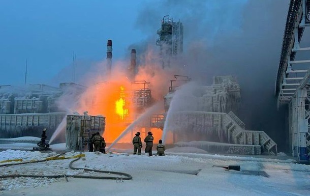 Новатек 21 січня був змушений призупинити деякі операції на терміналі в Балтійському морі через пожежу