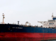Нова схема: РФ реєструє танкери під прапорами Габону, щоб сховатися від санкцій Заходу, - Bloomberg
