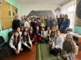 Школа на Львівщині потрапила у скандал через портрет московської цариці (фото)