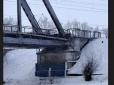 У Самарській області Росії вибухом пошкоджено стратегічний залізничний міст. Чекісти Путіна гукають диверсантів (оновлено)
