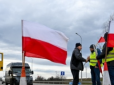 Блокада кордону триває: Польські фермери повністю перекрили рух вантажівок на чотирьох напрямках