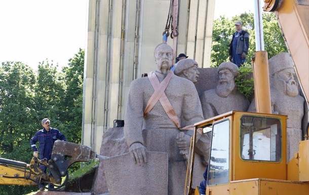 Монумент зберігатиметься в Державному музеї авіації України ім. О. К. Антонова