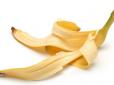 Несподіваний кулінарний лайфхак: Навіщо класти на деко бананову шкірку при запіканні м’яса