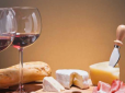 Кисле на смак вино можна врятувати: Що додати в напій
