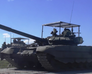 Знищено новітні танки РФ: ЗМІ повідомили деталі наступу ворога під Кураховим