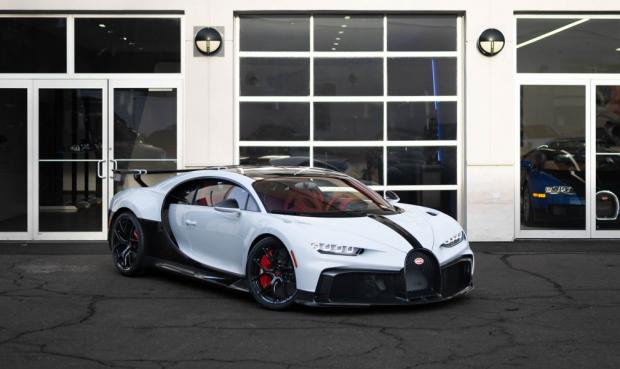 Bugatti Chiron Pur Sport