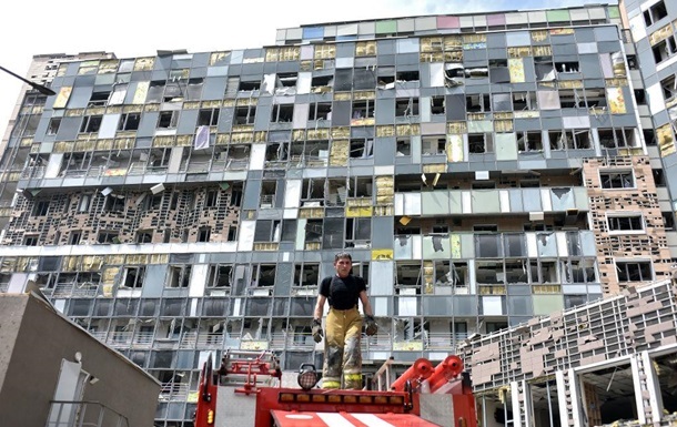 Російському генералу оголосили підозру за удар по Охматдиту