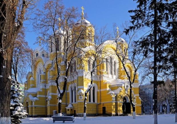 Володимирський собор Києва, теперішнє місце перебування мощів святої Варвари