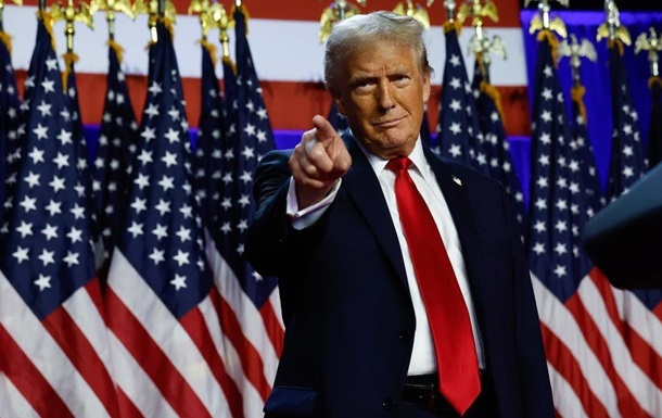 Дональд Трамп закликав знищити Голос Америки