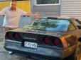 У селі на Полтавщині раптово виявили покинутий Chevrolet Corvette 80-х (відео)
